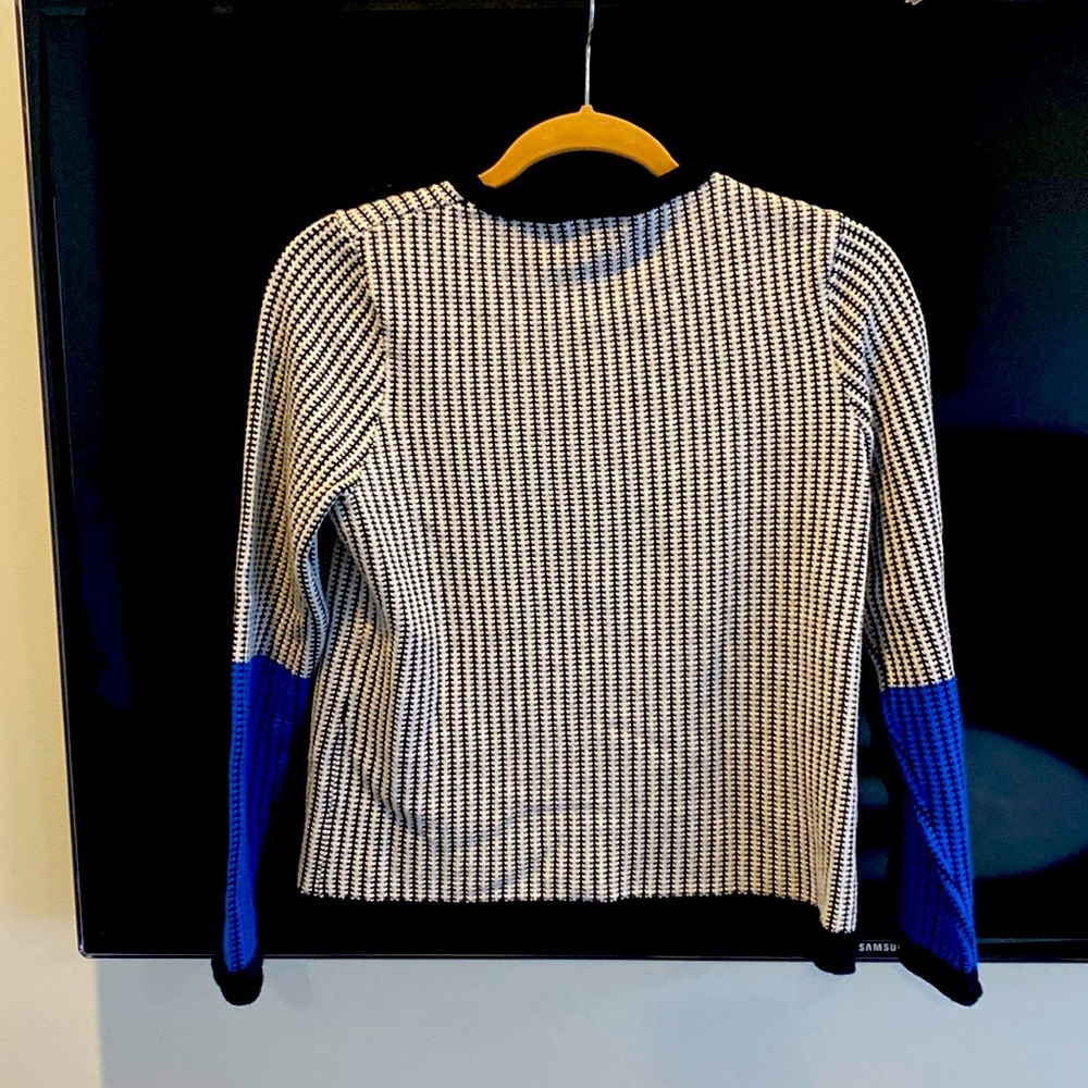 Lisa Todd black white with royal blue color blocked sleeve